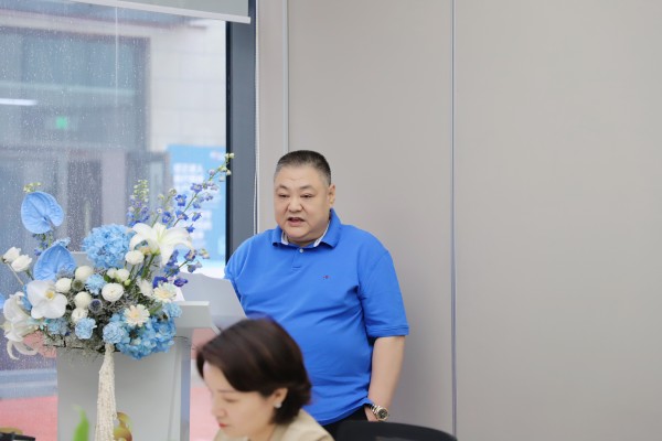 李总.jpg